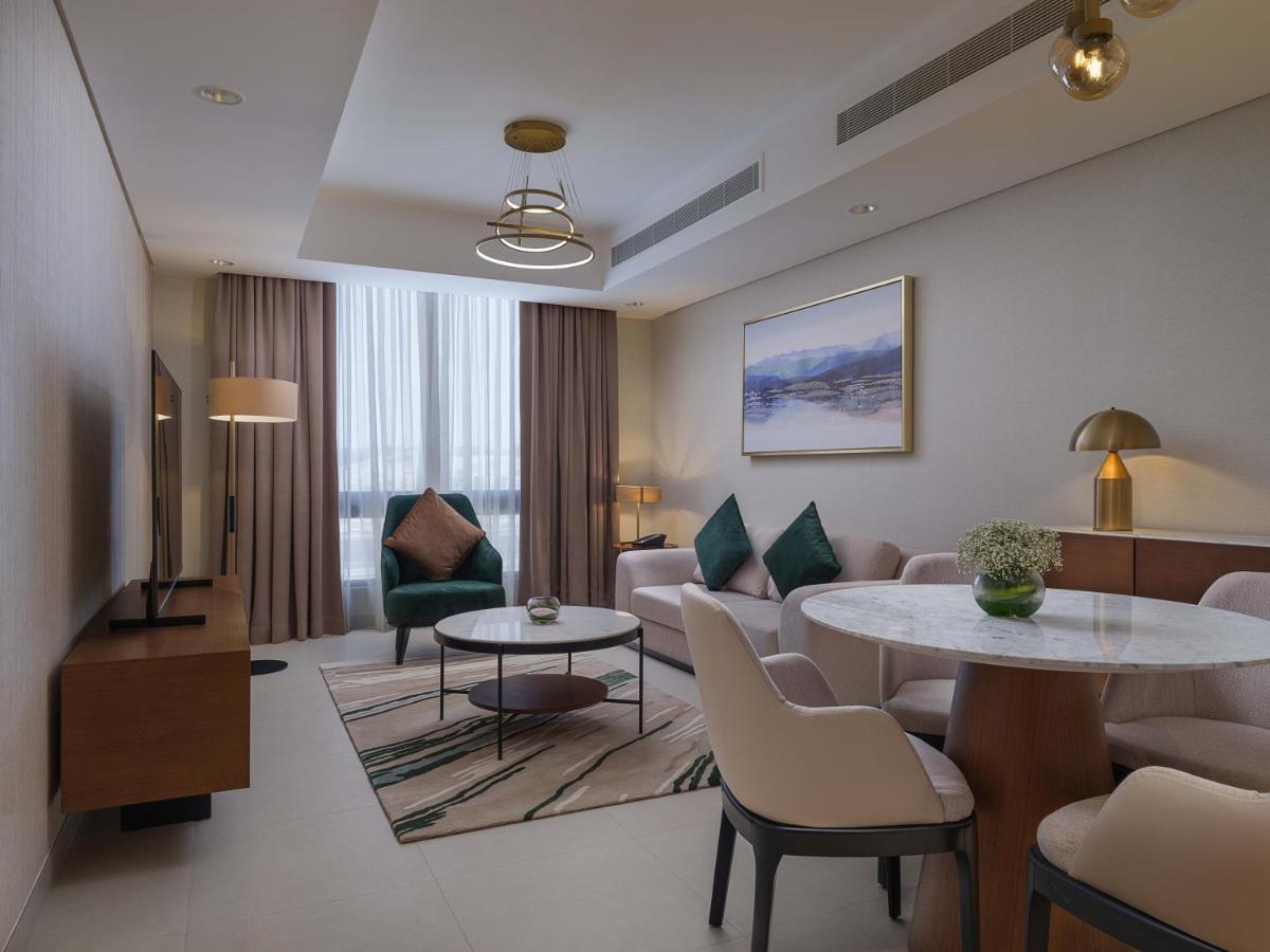 Doubletree By Hilton Muscat Qurum Kültér fotó