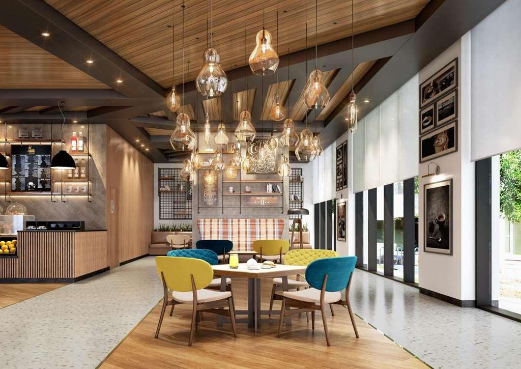 Doubletree By Hilton Muscat Qurum Étterem fotó
