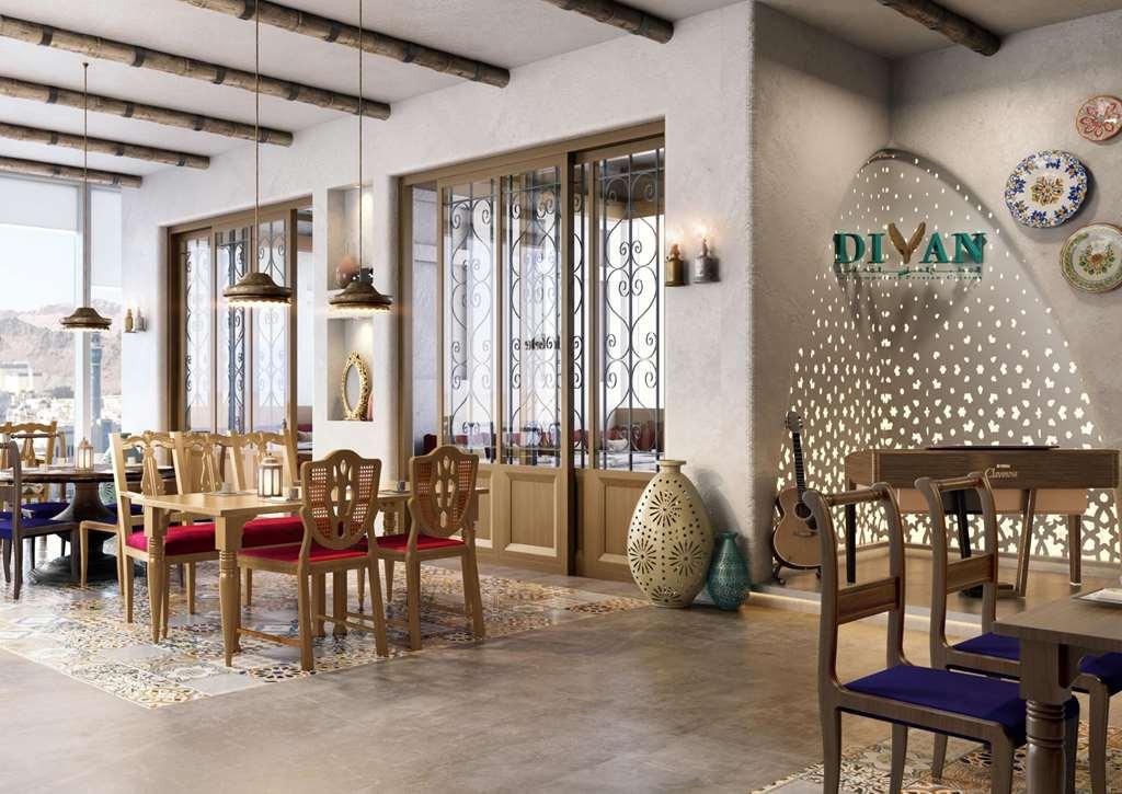 Doubletree By Hilton Muscat Qurum Étterem fotó