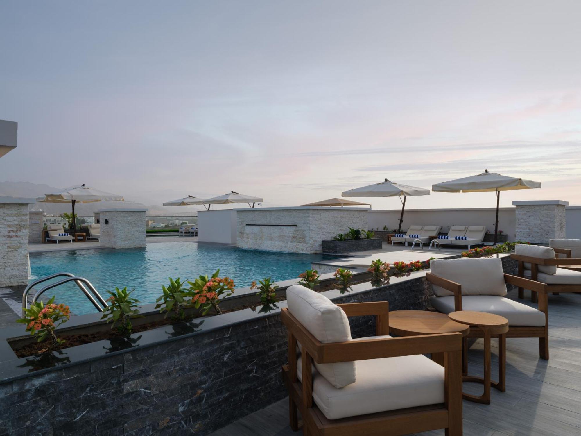 Doubletree By Hilton Muscat Qurum Kültér fotó